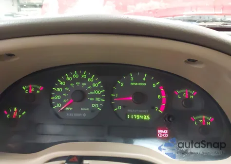 2002 Ford Mustang z USA, uszkodzony, nr VIN 1FAFP44482F113646